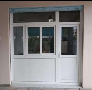 Polished UPVC Sliding Windows For Home, Hotel, Office, Restaurant, ETC