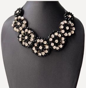 Aegte Blooming Flower Black Tie Statement Necklace