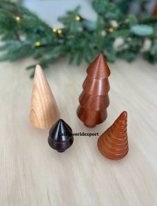 Set Of 4 Wooden Christmas Tree