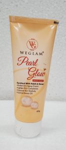 Weglam Pearl Glow Herbal Cream For Body Skin