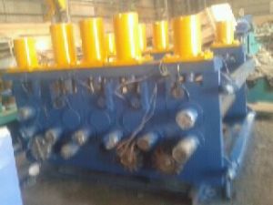 Hydraulic Straightening Machine