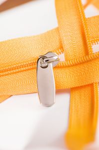 Plain Polyester Zippers