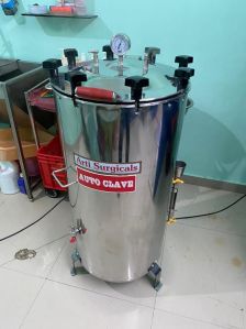 Arti Surgical Polished Stainless Steel Hospital Vertical Autoclave, Power : 6kw