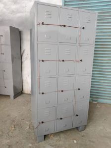 Sri Laxmi Steel Industrial Lockers, Color : Gray