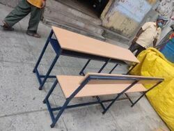 Mild Steel Wooden Classroom Table For College