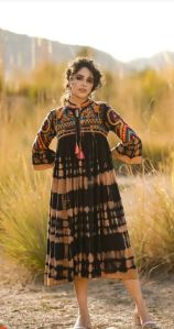 Bohemian-style Handcrafted Designer Dress, Color : Black Tie-dye