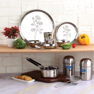 Bachelor Dine & Cook Stainless Steel Dinner Set 12 Pcs Bachelor Dine & Cook Stainless Steel Dinner Set 12 Pcs