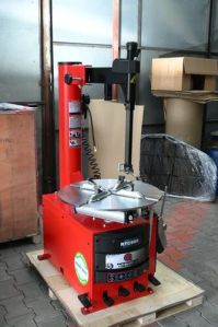 Tyre Changer Machine