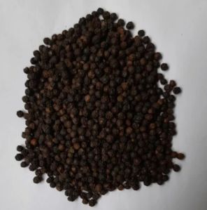 Aaha Impex Whole Black Pepper, Packaging Type : Packet For Food Industry