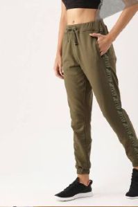 Plain Cotton Ladies Jogger, Fit Type : Regular Fit