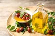 Jojoba Oil, Color : Light Yellow, Packaging Type : Glass Bottels For Ayurvedic Products, Skin Care Products