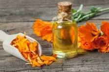 Marigold Oil, Form : Liquid, Packaging Type : Glass Bottle For Food, Pharma