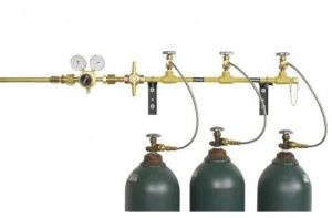 Brass Multi Cylinders Manifolds, Power Source : Electric, Display Type : Analog For Industrial