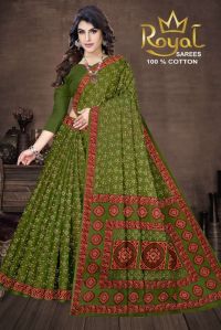 Aaradhya Green & Red Cotton Saree, Packaging Type : Poly Bag