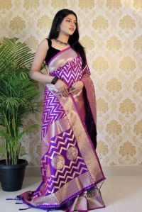 1100-D Purple Zari Silk Sarees