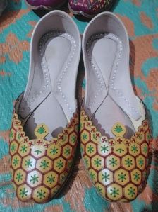 Hand Work Leather Jutti