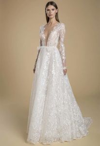 Floral Lace Straight Long Sleeves Wedding Gown