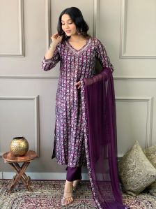 Ladies Kurta Set