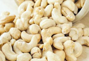 W400 Cashew Nuts