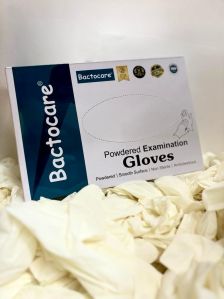 latex examination powdered gloves