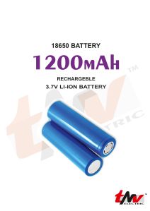 1200mAh 3.7V Lithium-Ion 18650 Rechargeable Battery