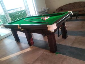 Exclusive Billiard Pool Table with Accessories