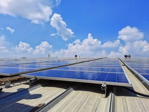 Boot Resco solar rooftop power plant