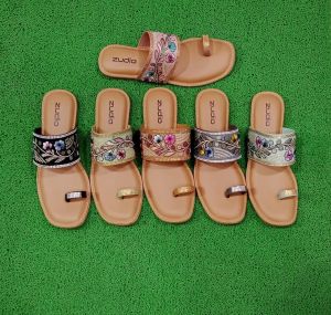 Ladies Kolhapuri Chappal