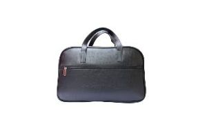 Rexine Shiny Black Travel Bag