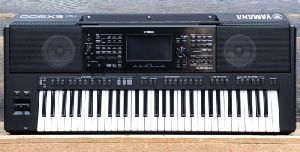 yamaha psr-sx900 digital workstation 61-key organ
