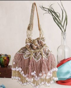 ladies jhalar potli bag