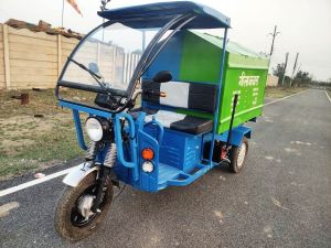 MVM E Loader Garbage Rickshaw