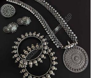 Oxidized Replica Jewellery Set