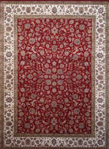 Detailed Design red/cream Colored Wool Carpet: fine border of flowers