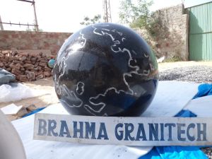 Natural Solid Granite Kugel Stone Fountain Ball