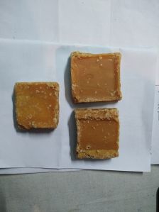 natural jaggery