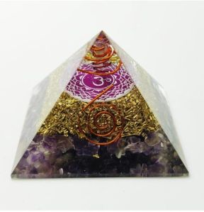 Feng Shui Crystal Amethyst Orgone Pyramid