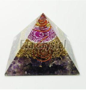 Feng Shui Crystal Amethyst Orgone Pyramid