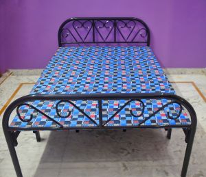 Sahni Metal Single Folding Bed 6x4