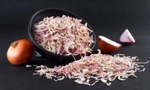 dehydrated onion flakes