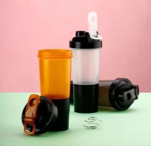 Plastic Shaker Bottle, Capacity : 600ml