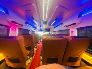 Maharaja Tempo Traveller Hire In Indore