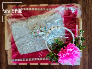 purse trousseau packing