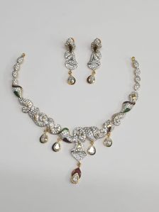 Traditional Gold Necklace Set