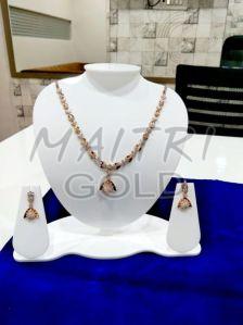 Ladies Fancy Gold Necklace Set