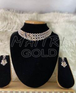 Ladies Styish Wedding wear Gold Choker Necklace Set