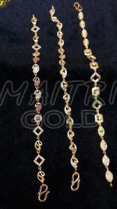 Ladies Stylish Gold Bracelet