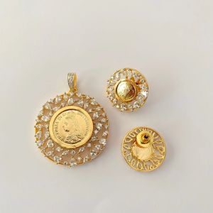 Gold Plated Pearl Pendant Set