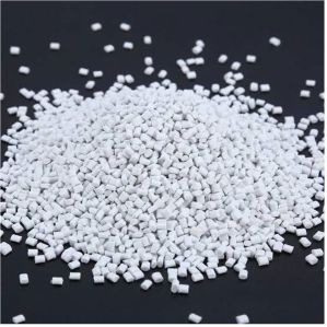 White High Impact Polystyrene Granules