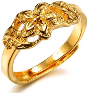 ladies gold ring